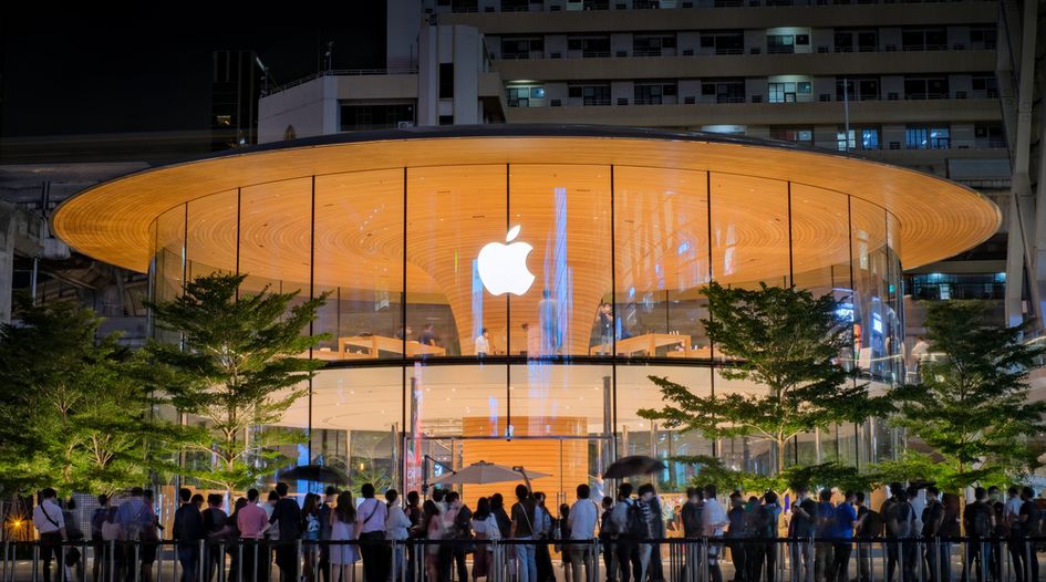 organizar atraer Albardilla Apple retains most-valuable brand crown as tech boom continues and TikTok  soars - World Trademark Review