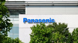 Panasonic closes patent transactions with major LED and OLED players